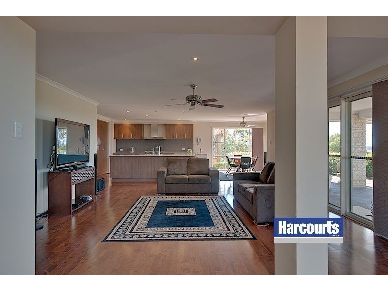 15 Island View Terrace, Ormeau QLD 4208