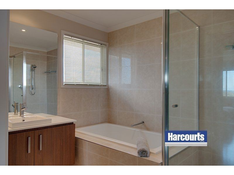 15 Island View Terrace, Ormeau QLD 4208