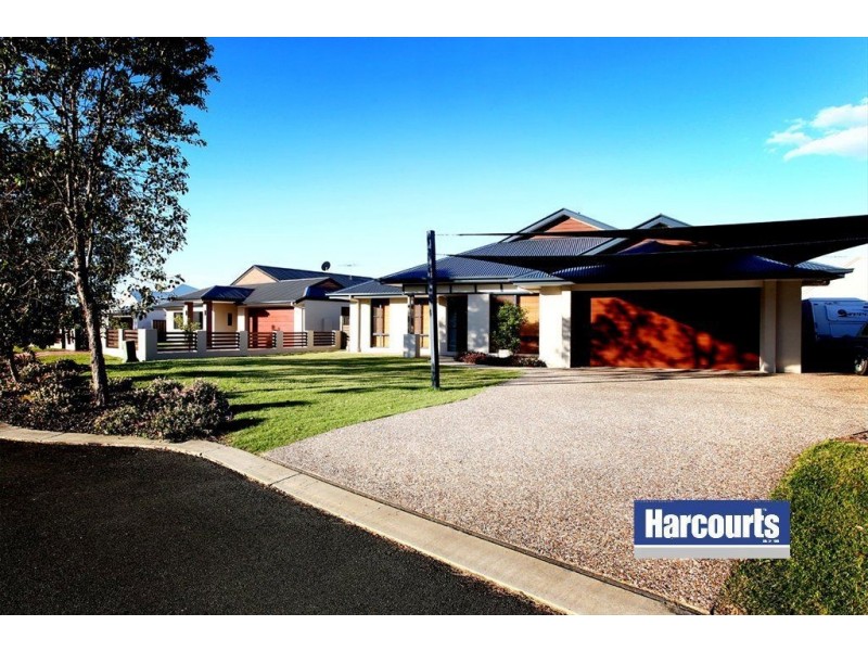 6 Strathburn Cr, Ormeau QLD 4208