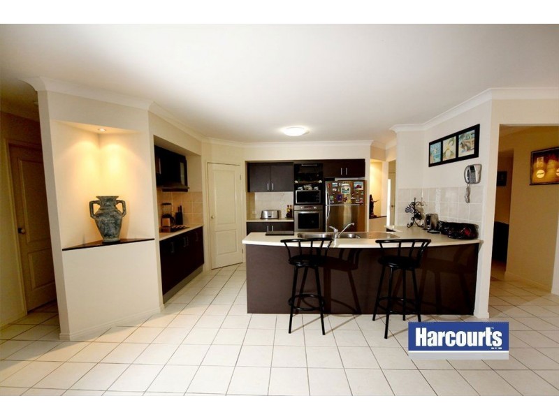 6 Strathburn Cr, Ormeau QLD 4208