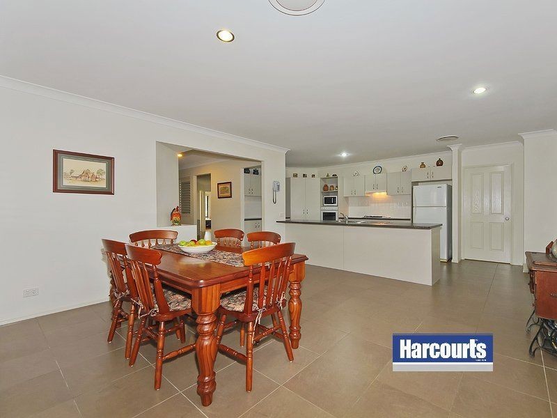 2 Coorabelle Crescent, Ormeau QLD 4208