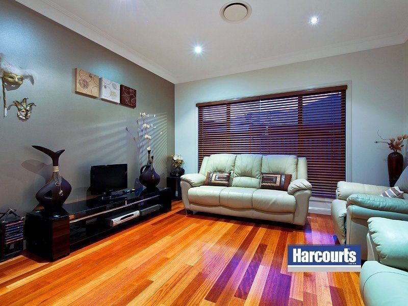 4 Strathburn Crescent, Ormeau QLD 4208