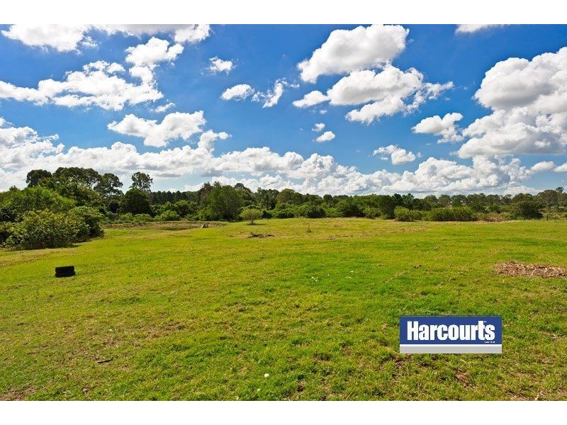 28 Ferguson Drive, Yatala QLD 4207