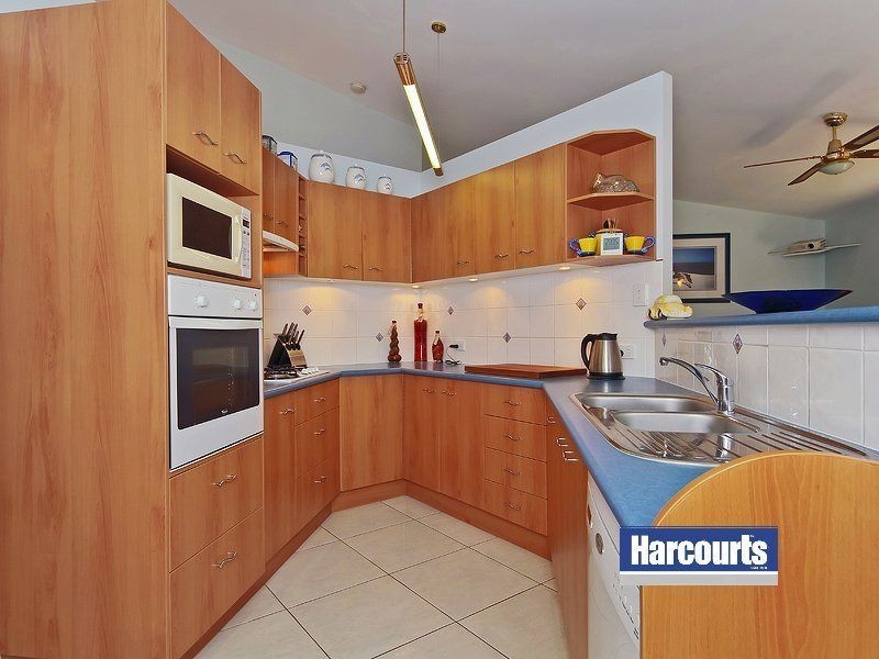 13 Pelican Parade, Jacobs Well QLD 4208