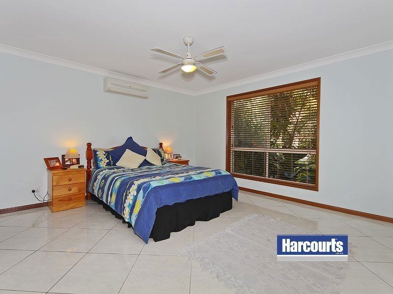 13 Pelican Parade, Jacobs Well QLD 4208