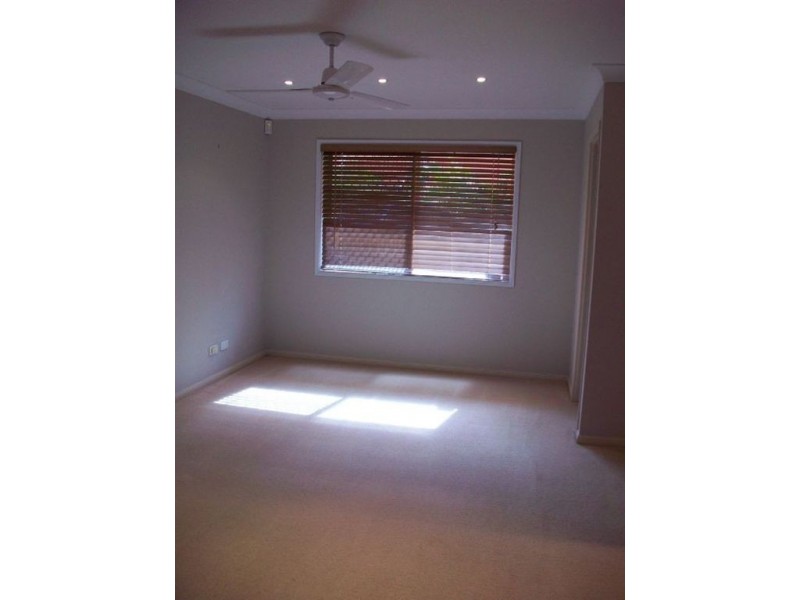 27 Johnson Parade, Ormeau Hills QLD 4208