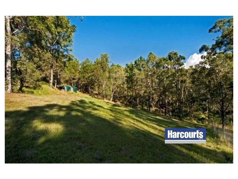 54 Holyrood Road, Maudsland QLD 4210
