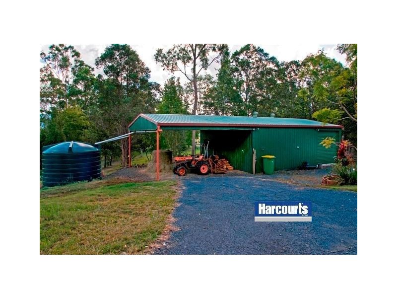 54 Holyrood Road, Maudsland QLD 4210