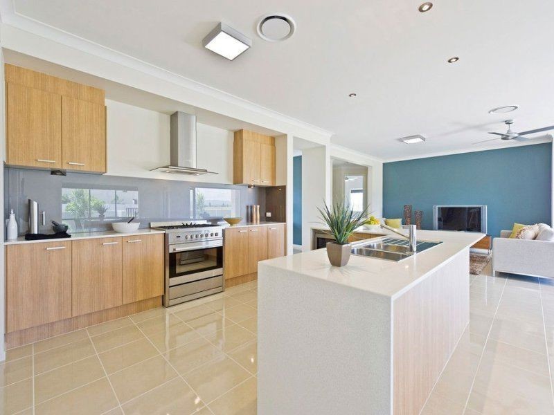 16 Sunset Place, Jacobs Well QLD 4208