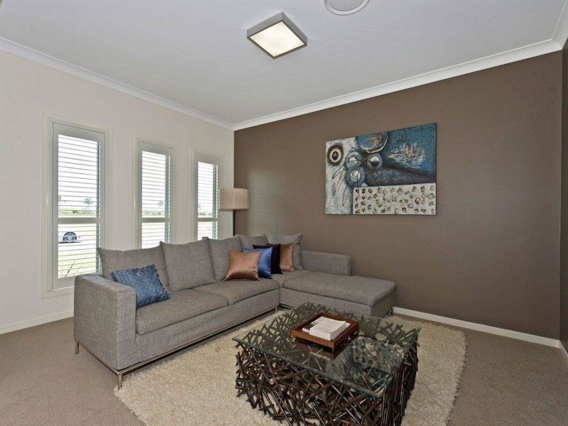 16 Sunset Place, Jacobs Well QLD 4208