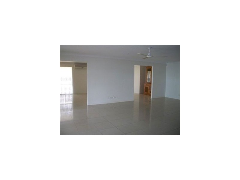 16 Yarwood Crescent, Ormeau Hills QLD 4208