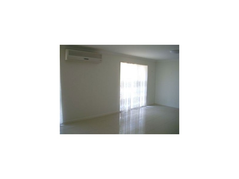 16 Yarwood Crescent, Ormeau Hills QLD 4208