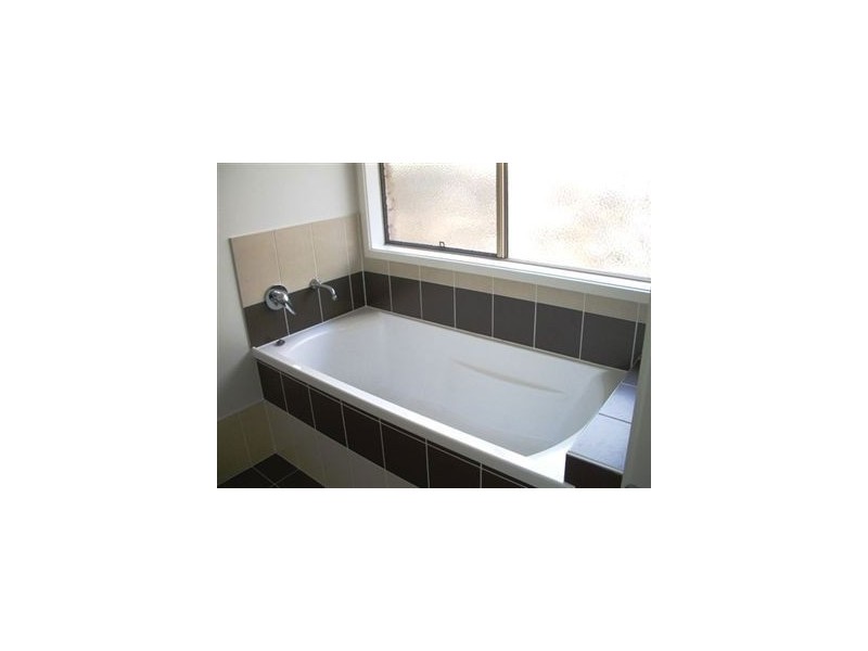 16 Yarwood Crescent, Ormeau Hills QLD 4208