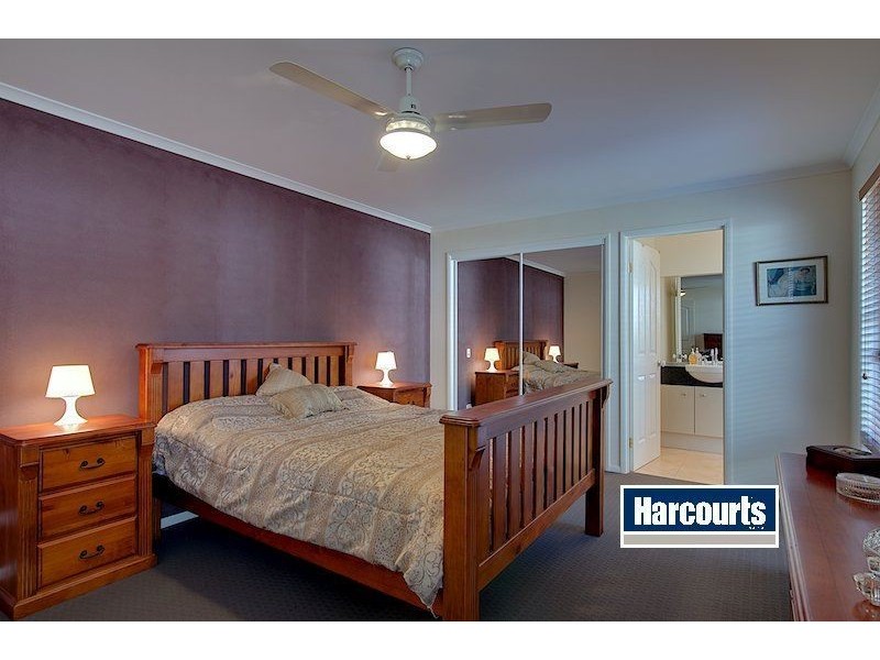 10 Rosabrook Crescent, Ormeau QLD 4208