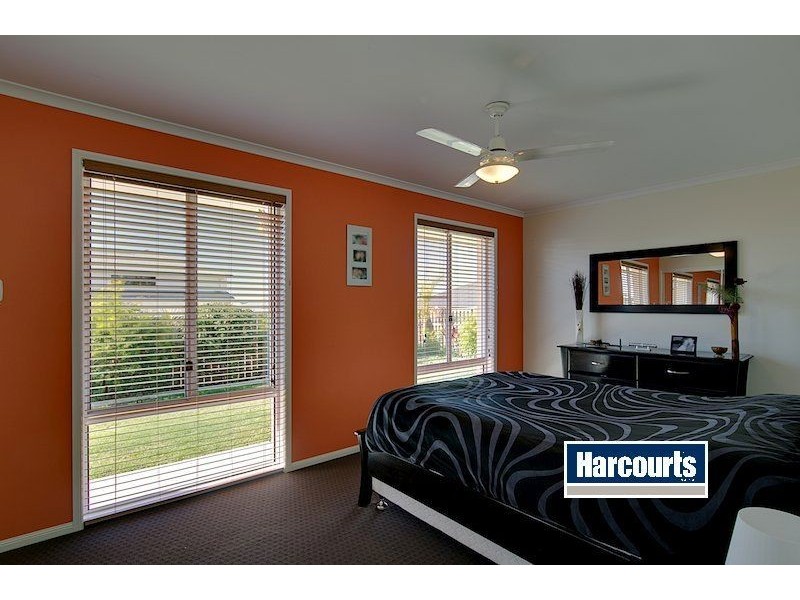 10 Rosabrook Crescent, Ormeau QLD 4208