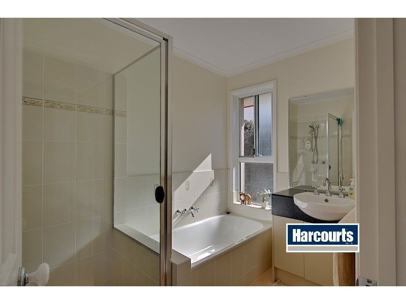 10 Rosabrook Crescent, Ormeau QLD 4208