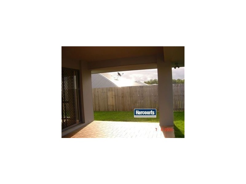 8 Hazelmere Crescent, Ormeau QLD 4208