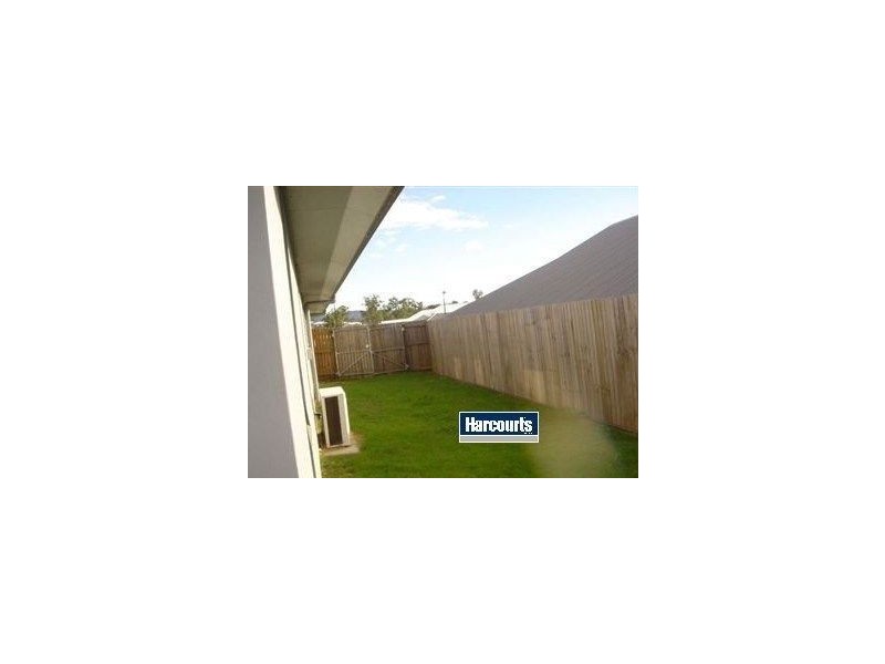 8 Hazelmere Crescent, Ormeau QLD 4208
