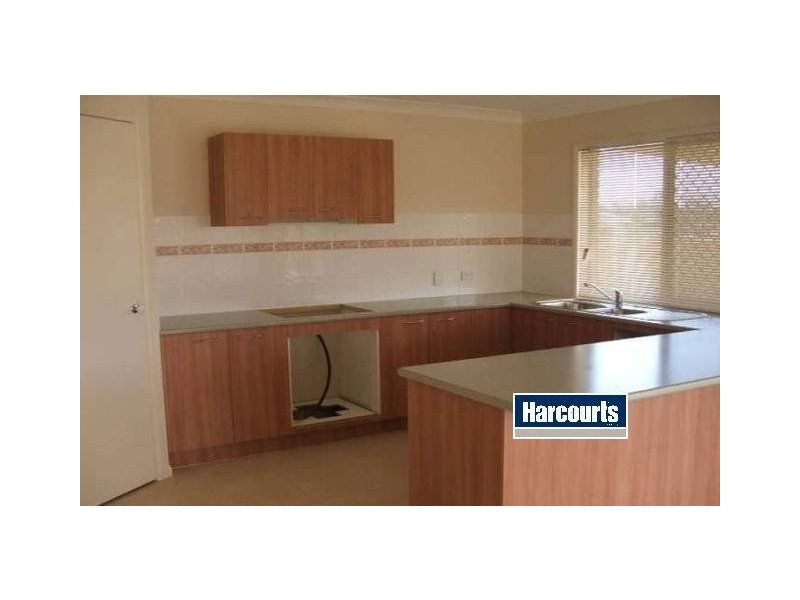24 Lancelot Ct, Ormeau QLD 4208