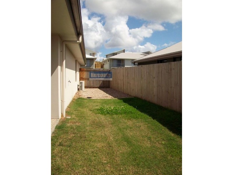 3 Benjamin Street, Pimpama QLD 4209