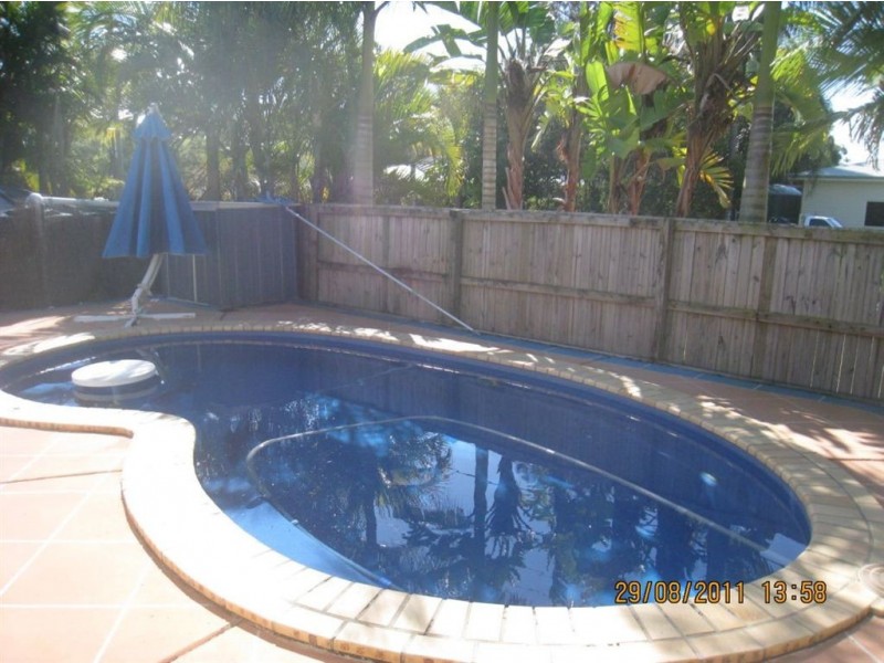 2 Petrel Place, Jacobs Well QLD 4208