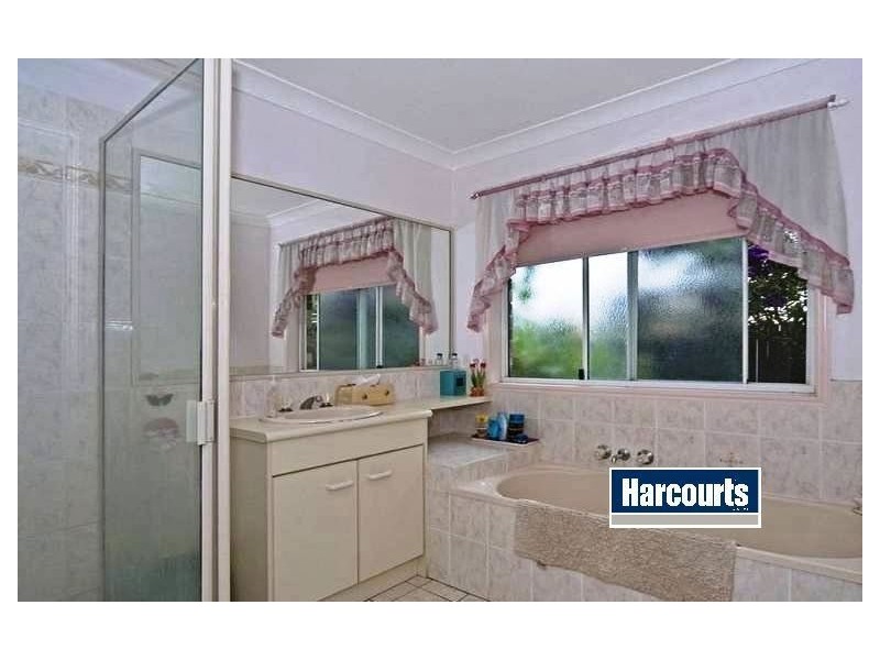 4 Booyong Court, Ormeau QLD 4208