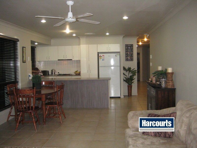 1/15 Benson Street, Pimpama QLD 4209