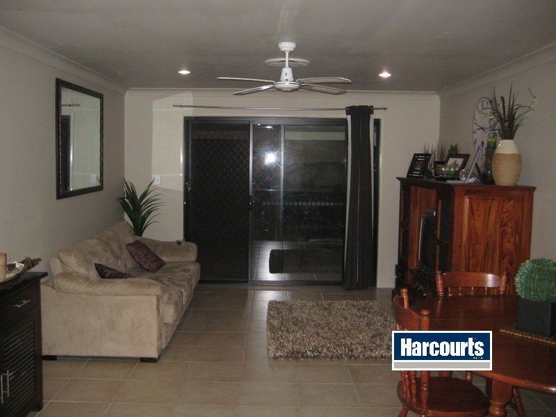 1/15 Benson Street, Pimpama QLD 4209
