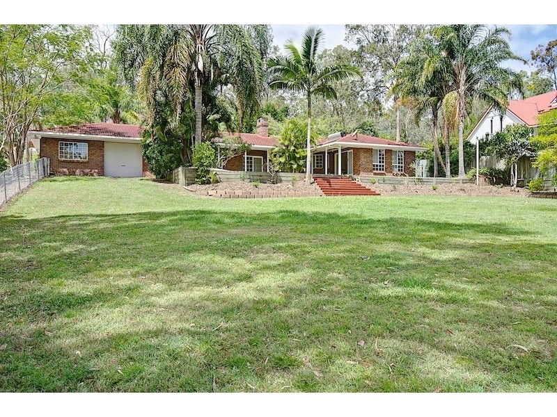 13 Glen Osmond Rd, Yatala QLD 4207