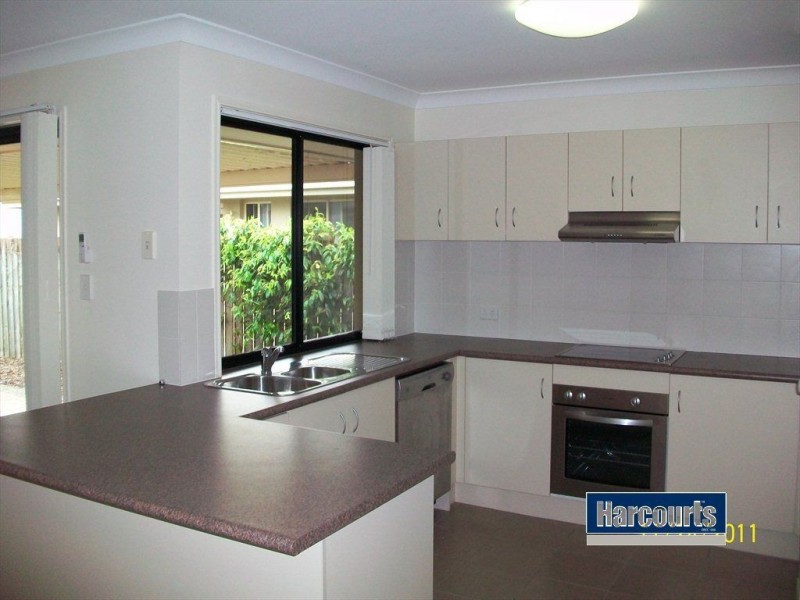 24 Lauradale Crescent, Ormeau QLD 4208