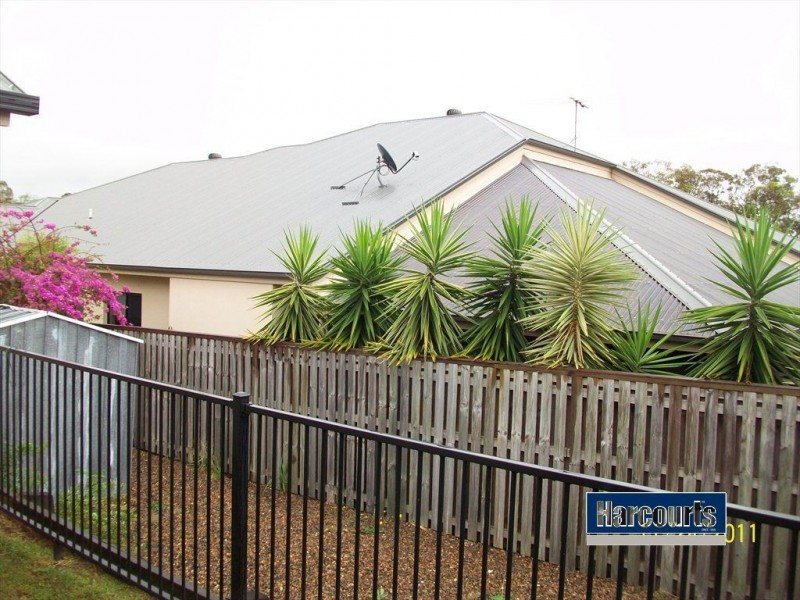 24 Lauradale Crescent, Ormeau QLD 4208