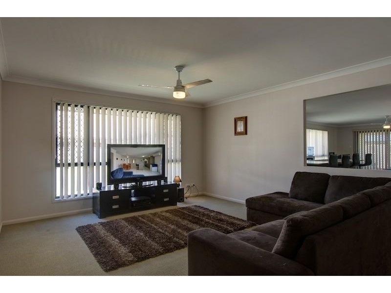 17 Katandra Court, Ormeau QLD 4208