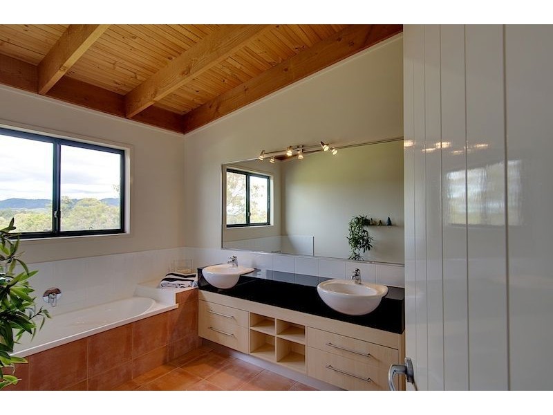 34 Oppermann Drive, Ormeau QLD 4208