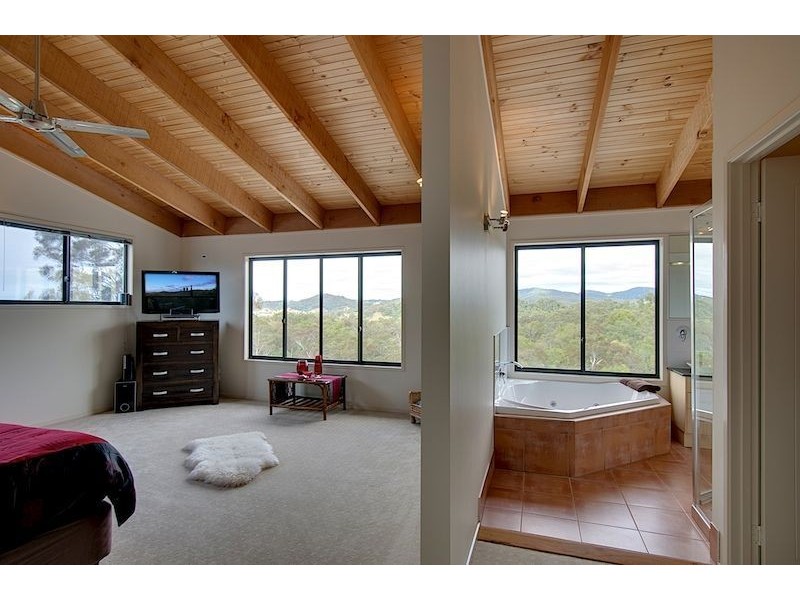 34 Oppermann Drive, Ormeau QLD 4208