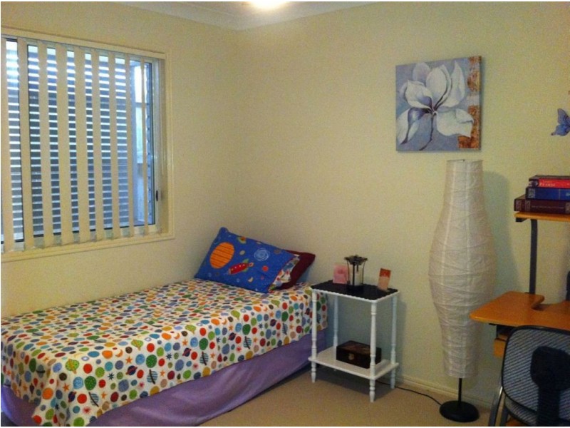 2/19 Jasmine Cct, Ormeau QLD 4208