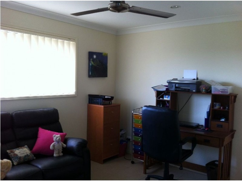 2/19 Jasmine Cct, Ormeau QLD 4208