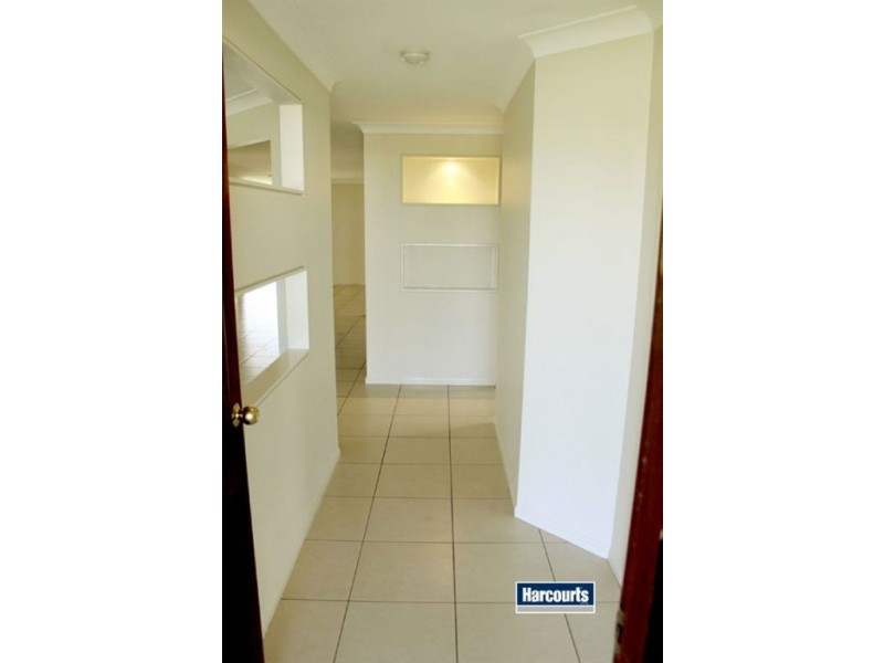 27 Penneshaw Crescent, Ormeau QLD 4208