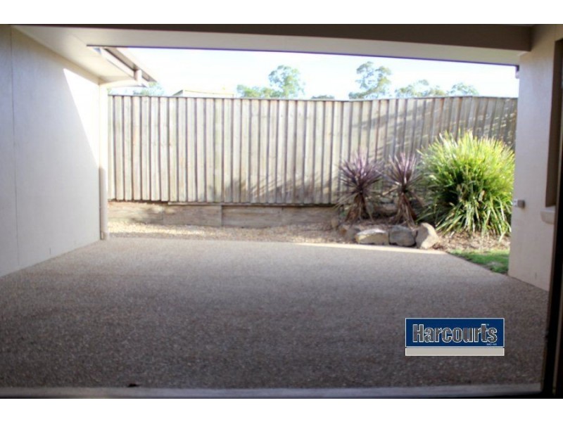 27 Penneshaw Crescent, Ormeau QLD 4208