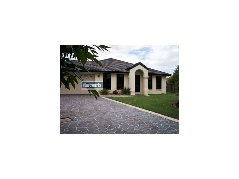 10 Mistletoe Court, Ormeau QLD 4208