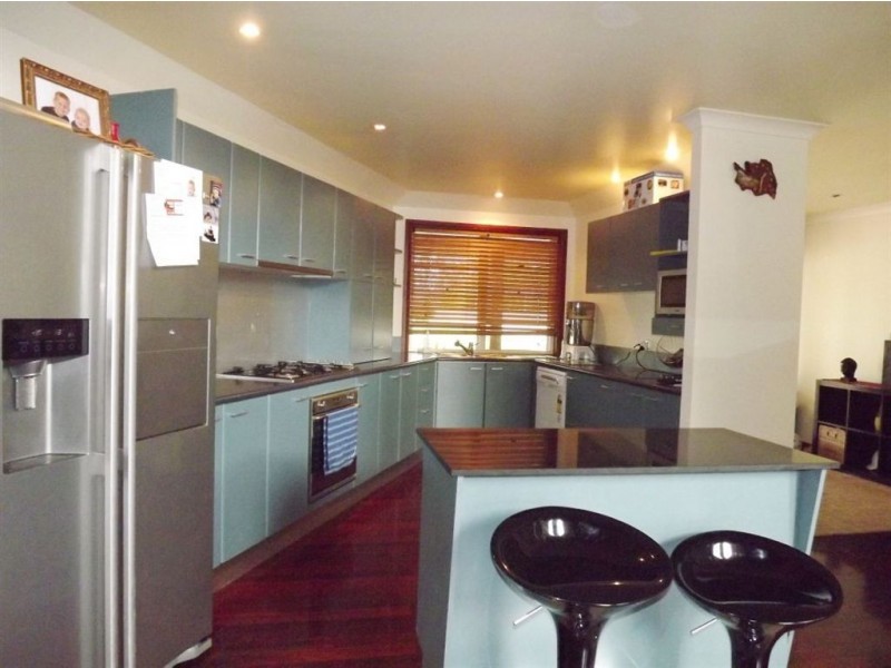 31 Taperoo Court, Yatala QLD 4207