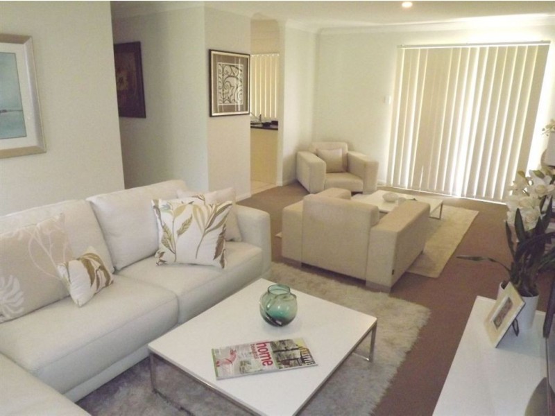 27 Cranberrie Crescent, Pimpama QLD 4209