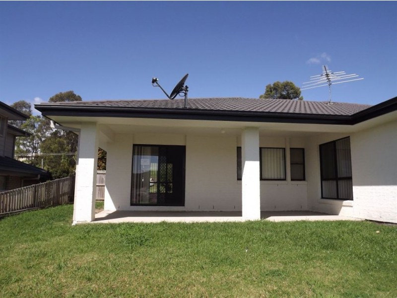 27 Cranberrie Crescent, Pimpama QLD 4209