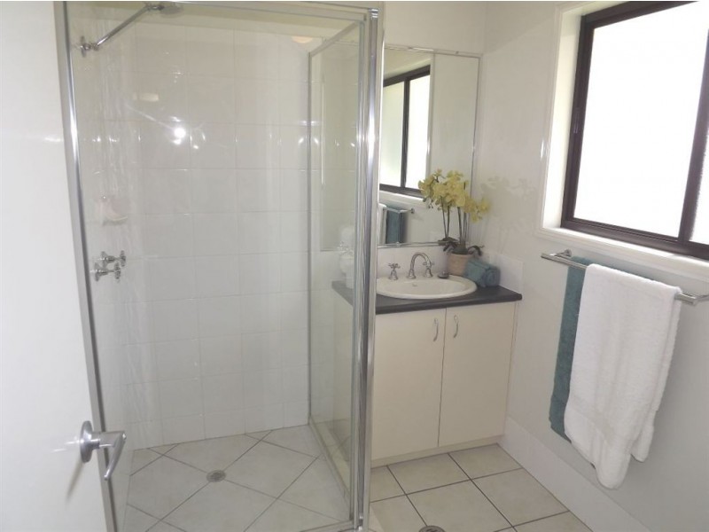 27 Cranberrie Crescent, Pimpama QLD 4209