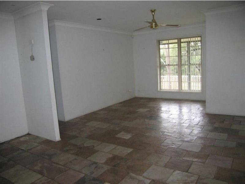 21 Vaughan Drive, Ormeau QLD 4208