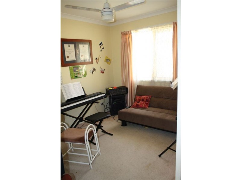 5 Wood Close, Loganholme QLD 4129