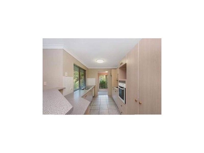 27 Hidden Valley Road, Bonogin QLD 4213