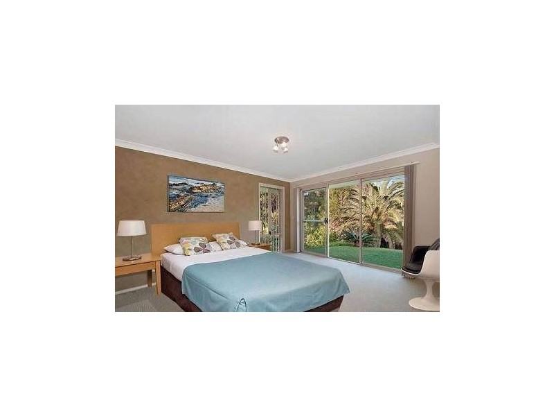 27 Hidden Valley Road, Bonogin QLD 4213