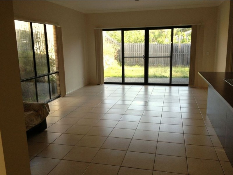 25 Achievement Drive, Ormeau QLD 4208