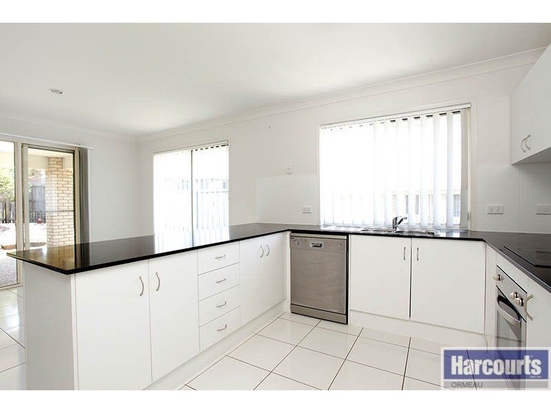 8 Natasha Street, Ormeau QLD 4208