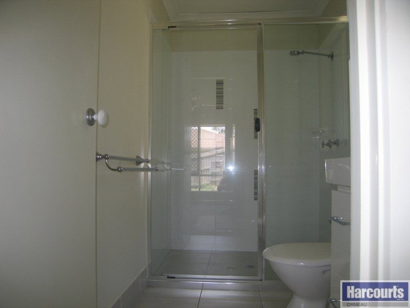 11 Bedivere Drive, Ormeau QLD 4208